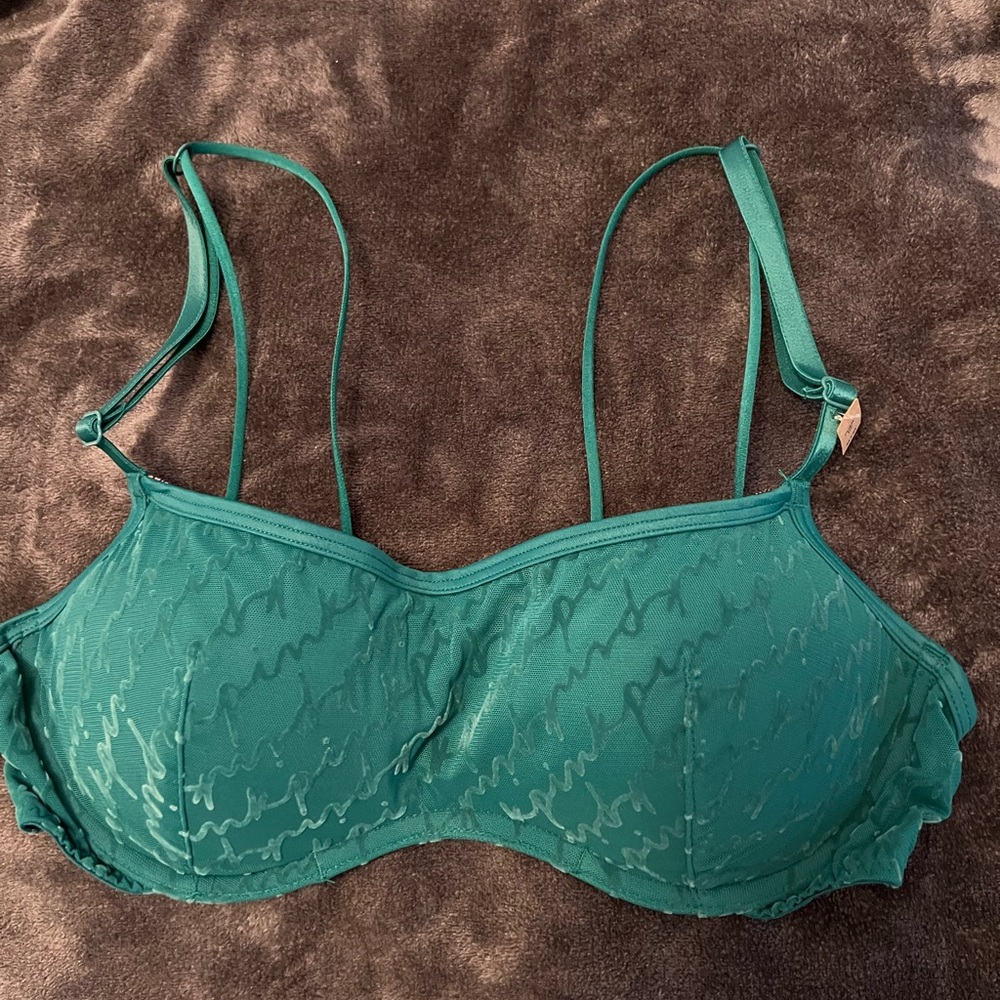 PINK Victoria's Secret Teal Bra